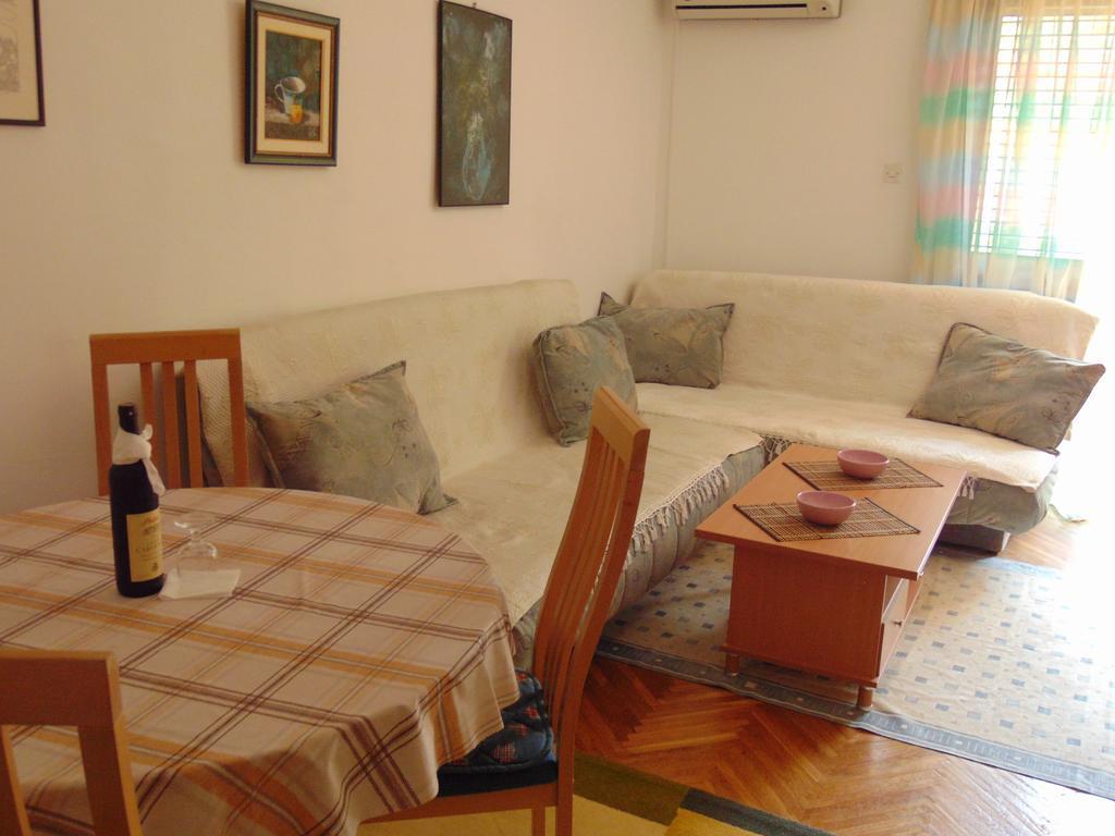 Blanche Lux Apartment